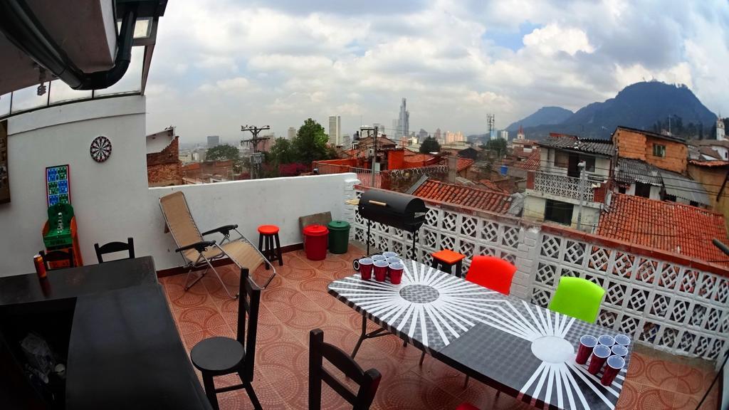 Bo Go & Rooftop Hostal